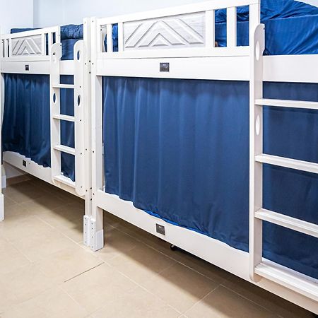 Urban Panda Skyview Homestay Jbr Дубай Экстерьер фото