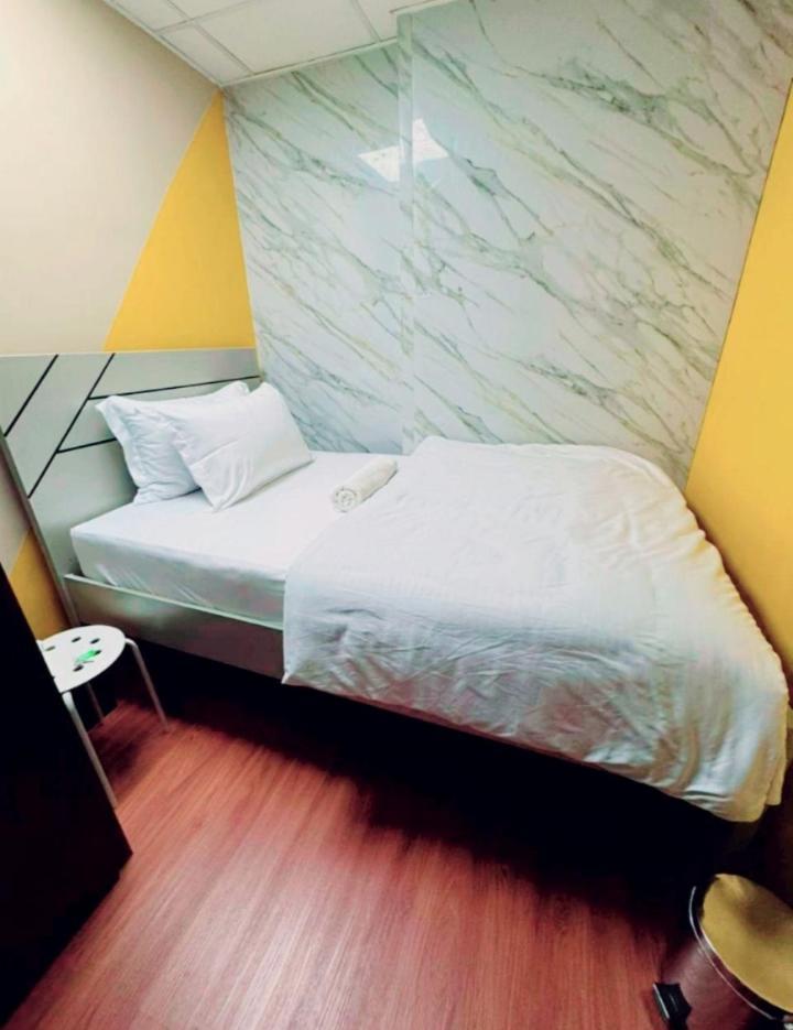 Urban Panda Skyview Homestay Jbr Дубай Номер фото